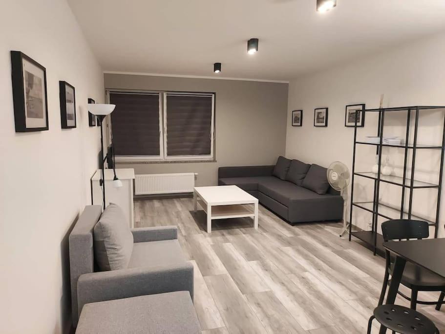 Uroczy Apartament W Scislym Centrum Gizycka Giżycko Esterno foto