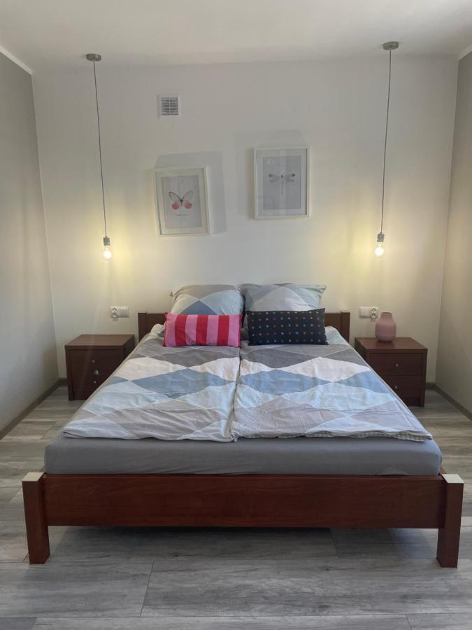 Uroczy Apartament W Scislym Centrum Gizycka Giżycko Esterno foto